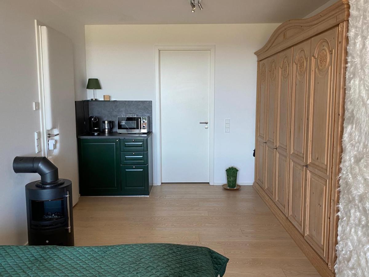Alpen-Panorama Suite - Einzigartige Privatsuite Hoch Ueber Muenchen, 12Tes Og, Alpenblick, Loggia, Whirlpool, 15 Minuten Zum Zentrum, Ruhe Und Erholung In Der Stadt Muenchen Fuer Privat Und Geschaeftlich Reisende 外观 照片