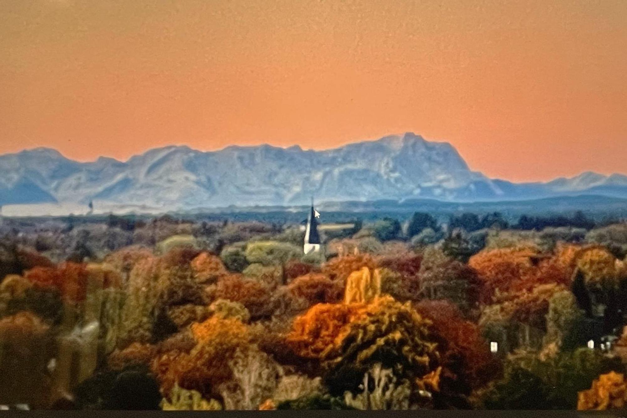 Alpen-Panorama Suite - Einzigartige Privatsuite Hoch Ueber Muenchen, 12Tes Og, Alpenblick, Loggia, Whirlpool, 15 Minuten Zum Zentrum, Ruhe Und Erholung In Der Stadt Muenchen Fuer Privat Und Geschaeftlich Reisende 外观 照片